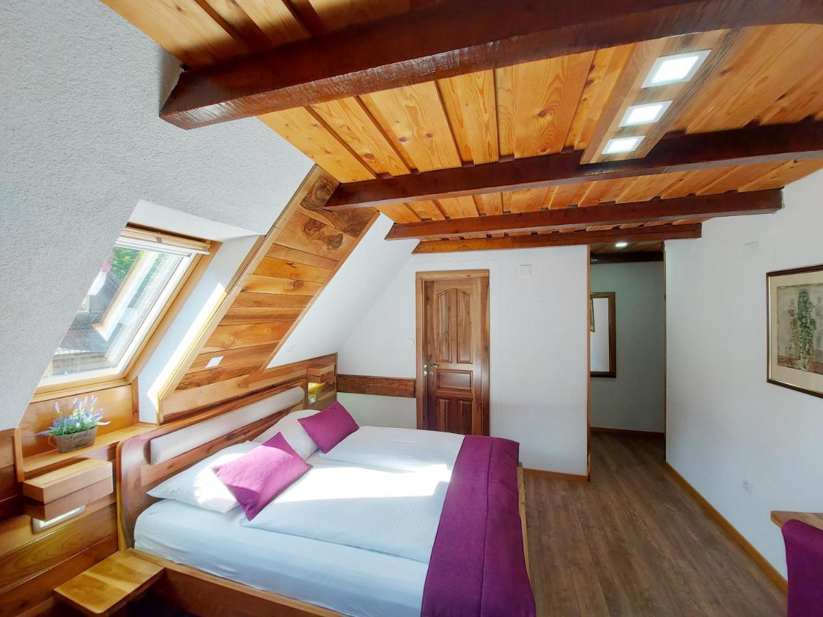 Bed and Breakfast Plitvice Etno House I Plitvička Jezera Exterior foto